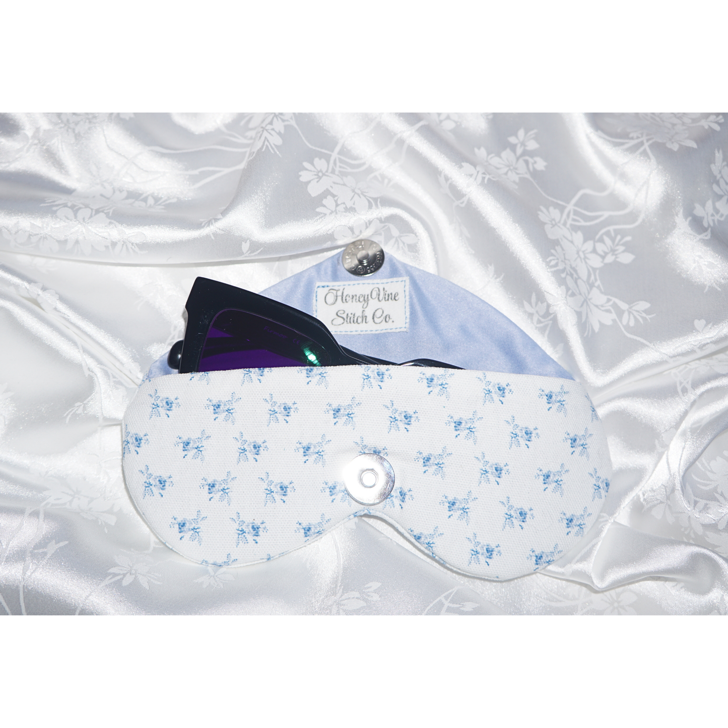 Blossom Heart Glasses Case
